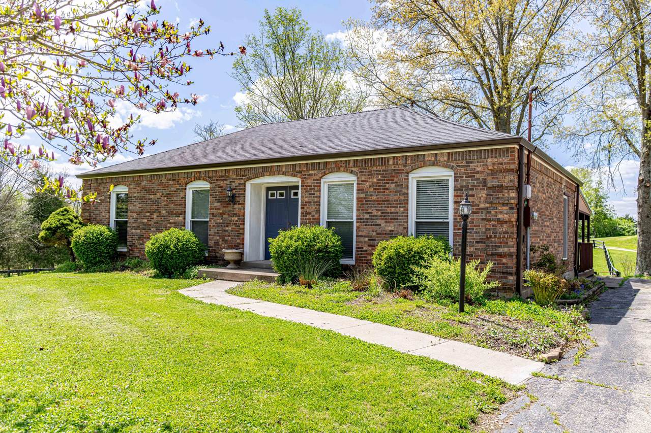 6300 Oak Lea Drive - Photo 1