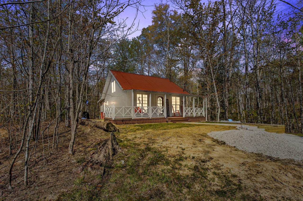 114 Doe Drive - Photo 1