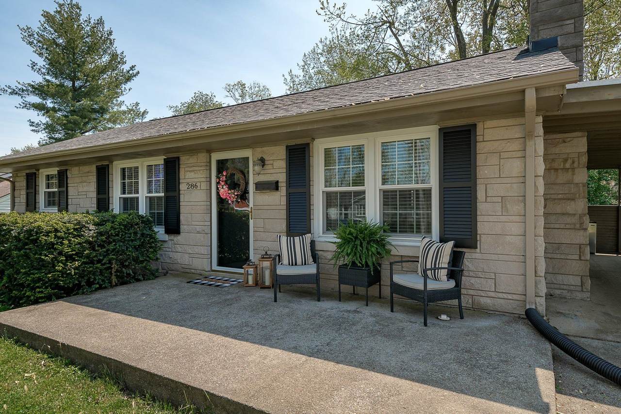 286 Clearview Drive - Photo 1