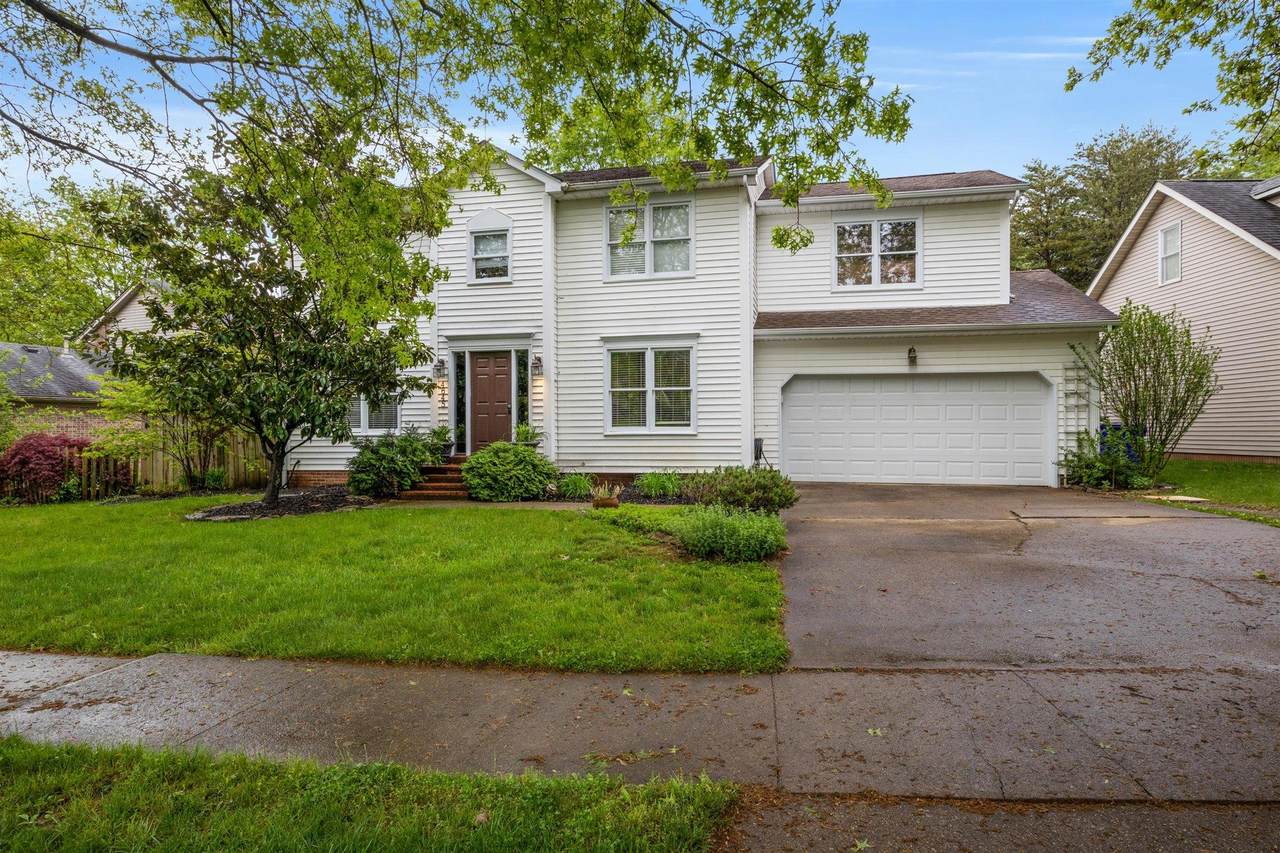 4645 Oak Creek Drive - Photo 1