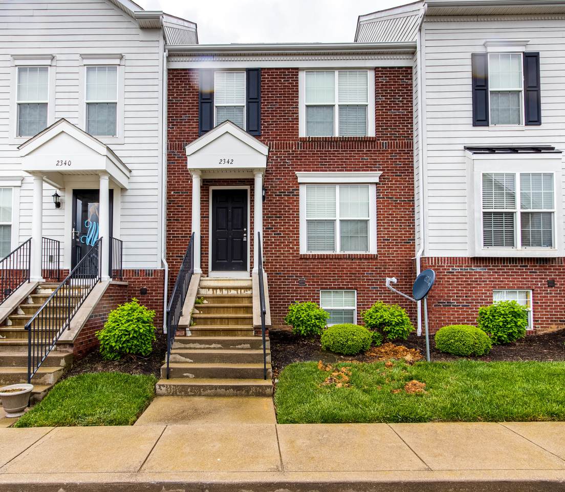 2342 Aristocracy Circle - Photo 1