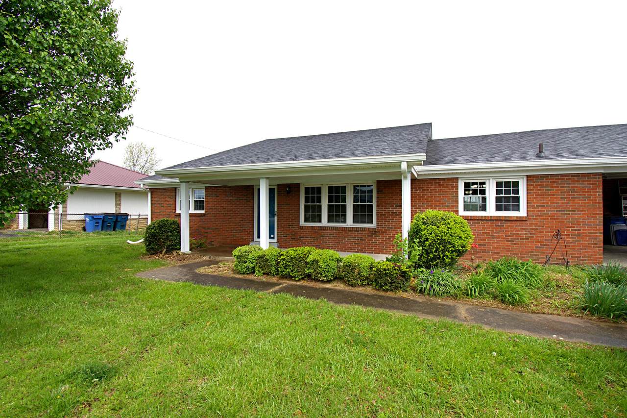 213 Lisa Avenue - Photo 1
