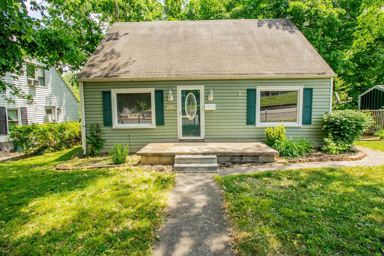 402 Houston Avenue - Photo 1