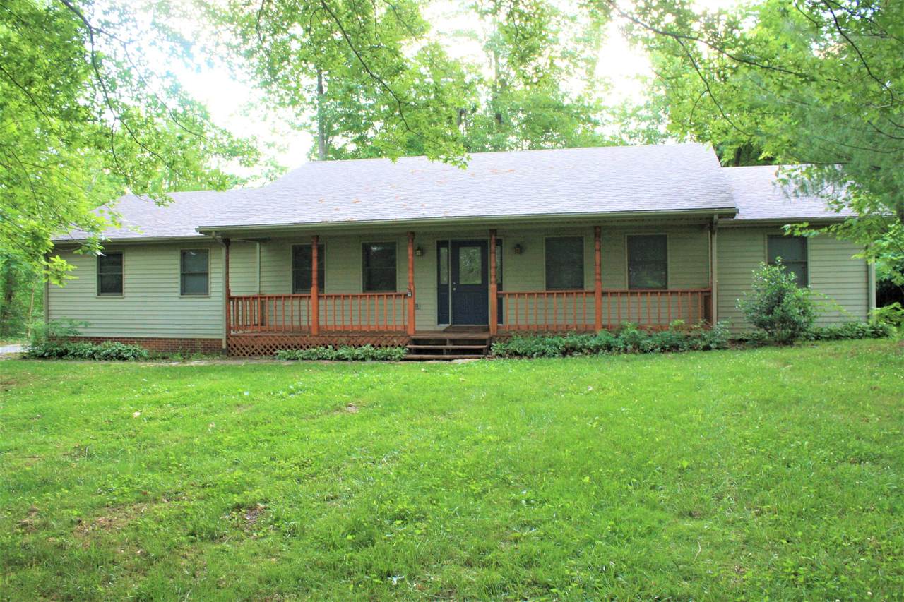 161 Woods Point Drive - Photo 1