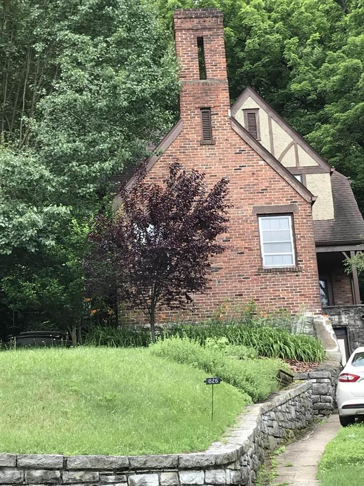 826 Shelby Street - Photo 1