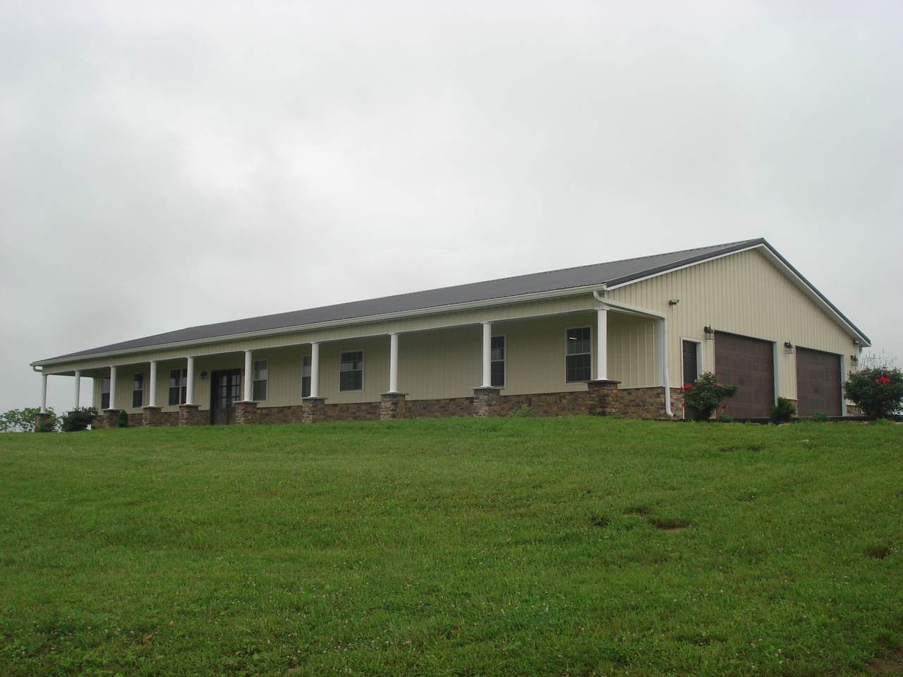 792 Davis Lane - Photo 1