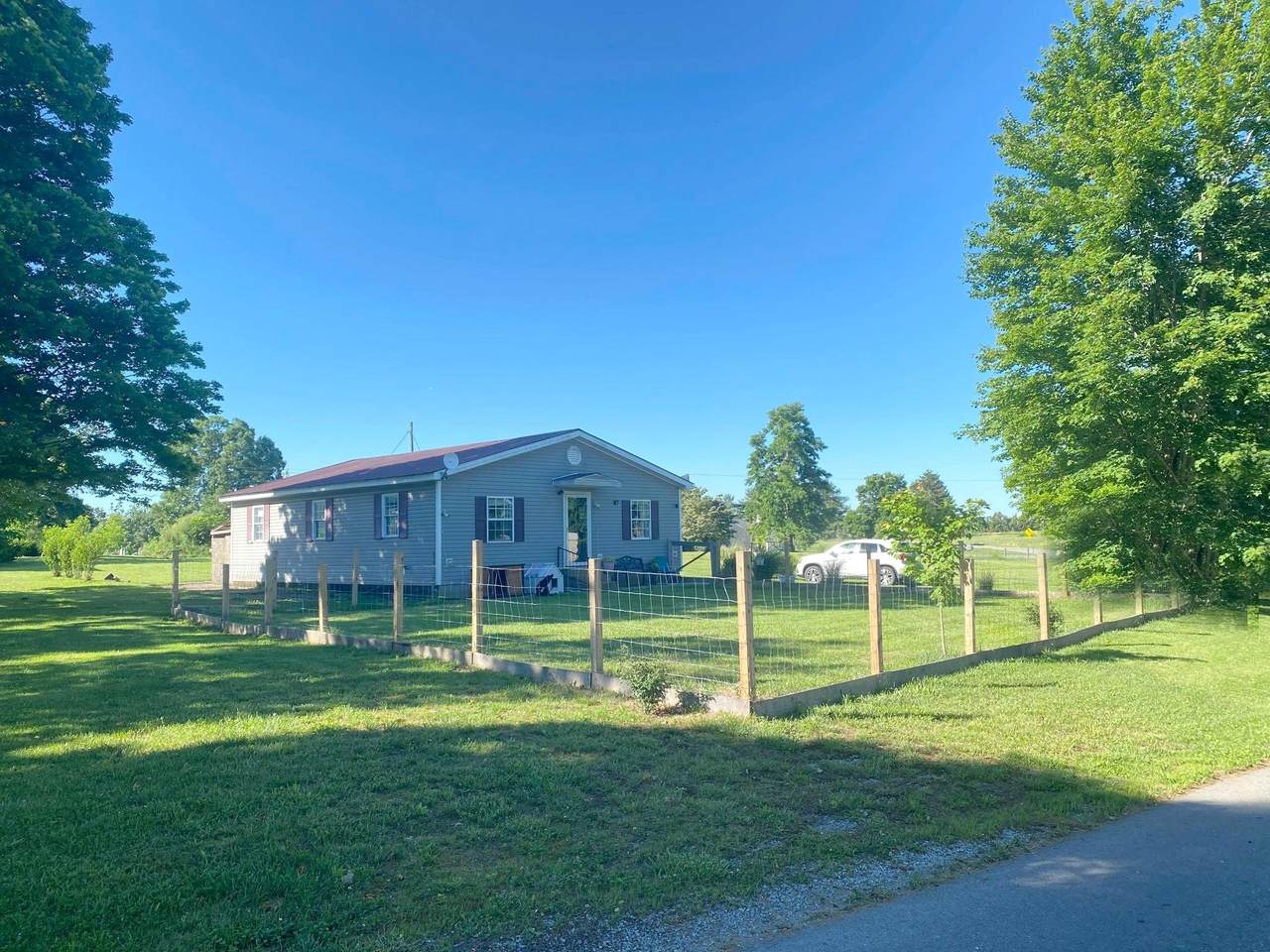 3985 Ky Hwy 643 - Photo 1