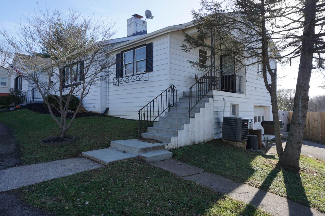 220 Rolling Acres Drive - Photo 1