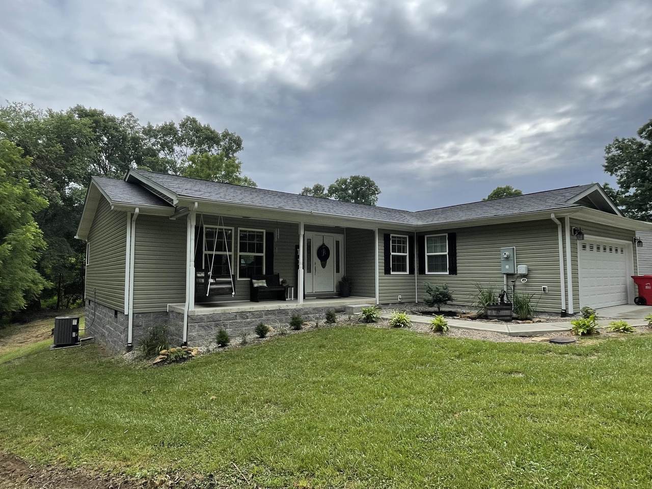 585 Cotton Road - Photo 1