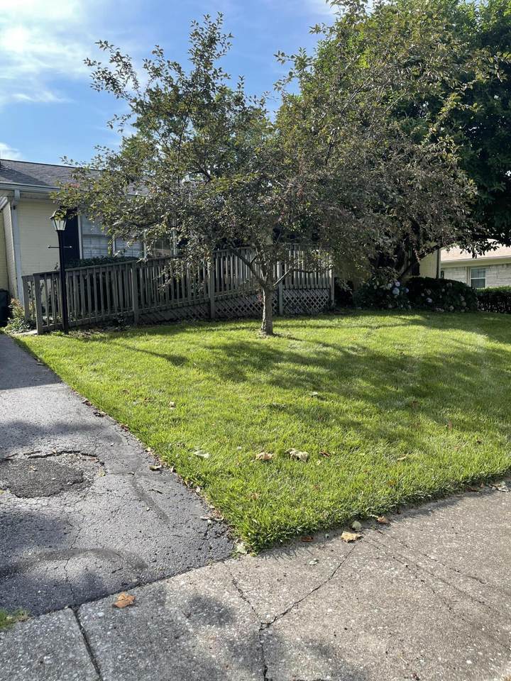 2351 Heather Way - Photo 1
