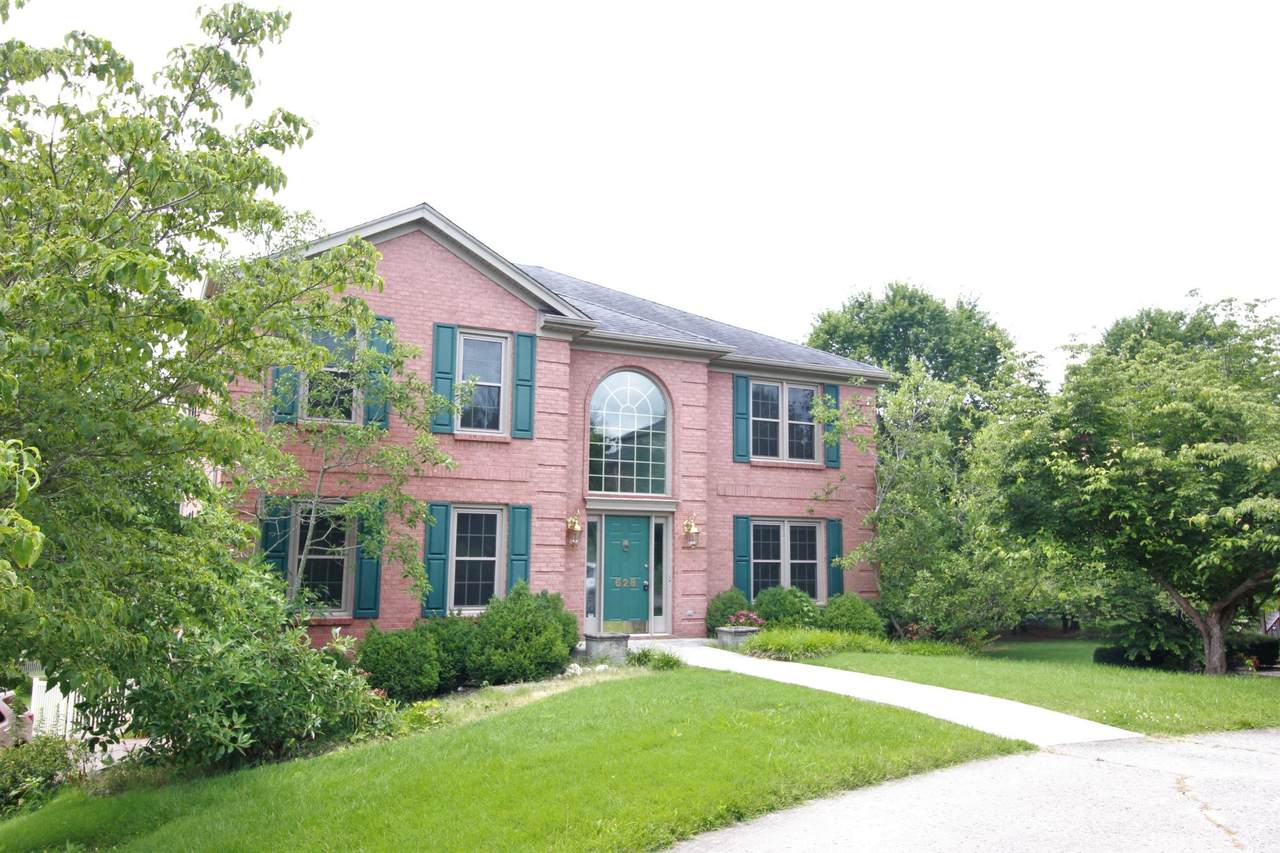 628 Grabruck Street - Photo 1