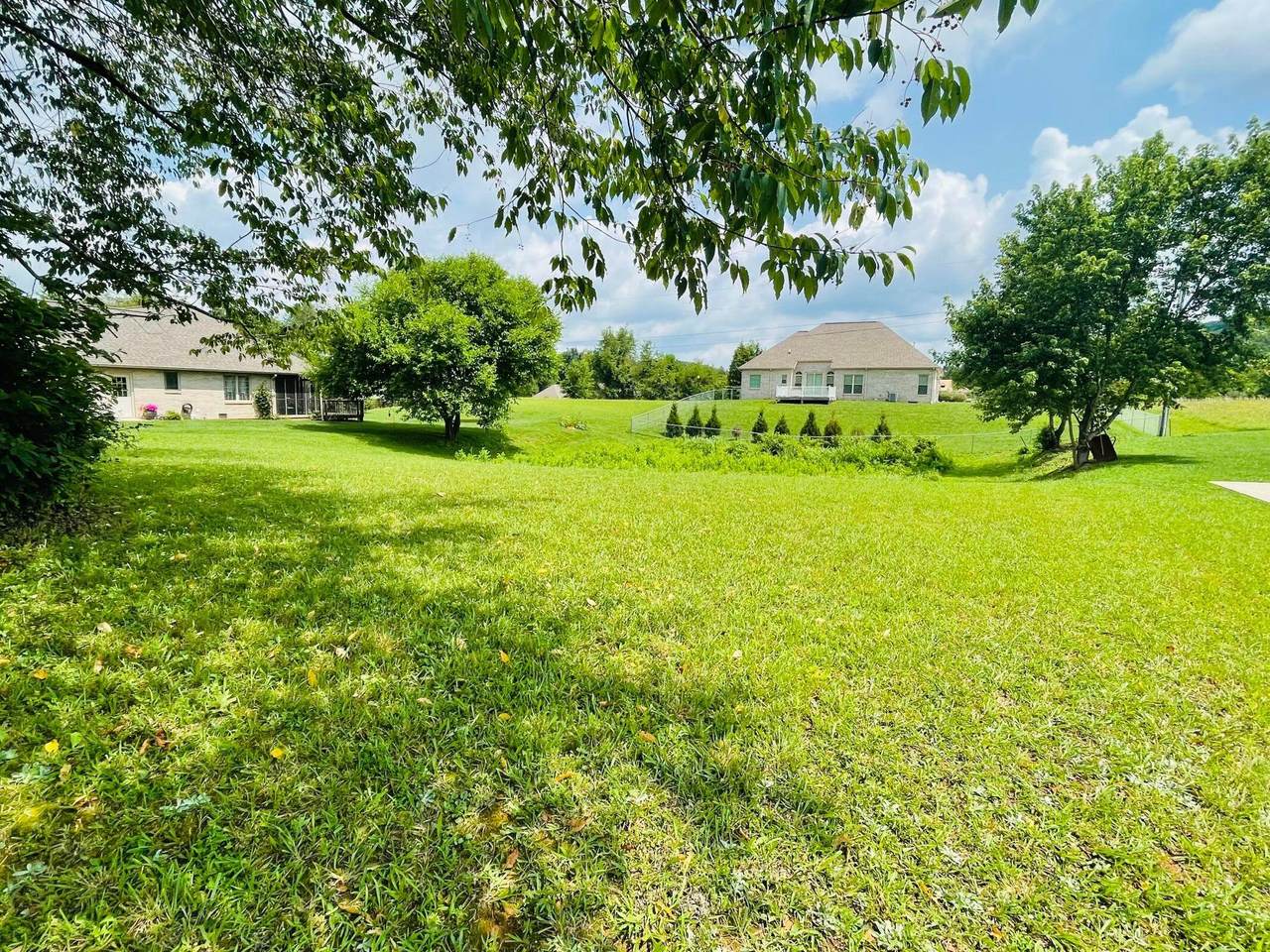 52 Fern Drive - Photo 1