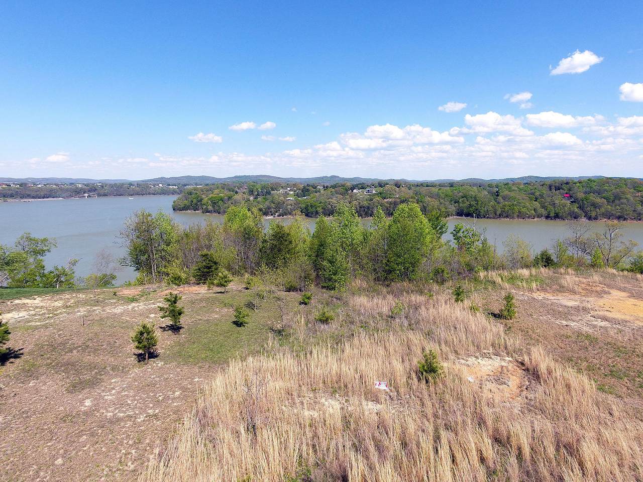 19 Retreat Point - Photo 1