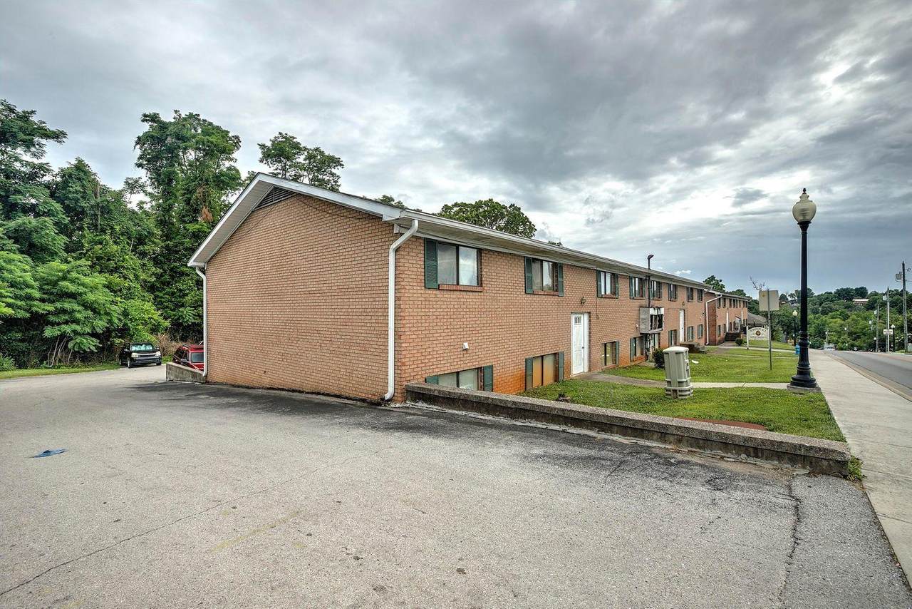416/418 Main Street - Photo 1