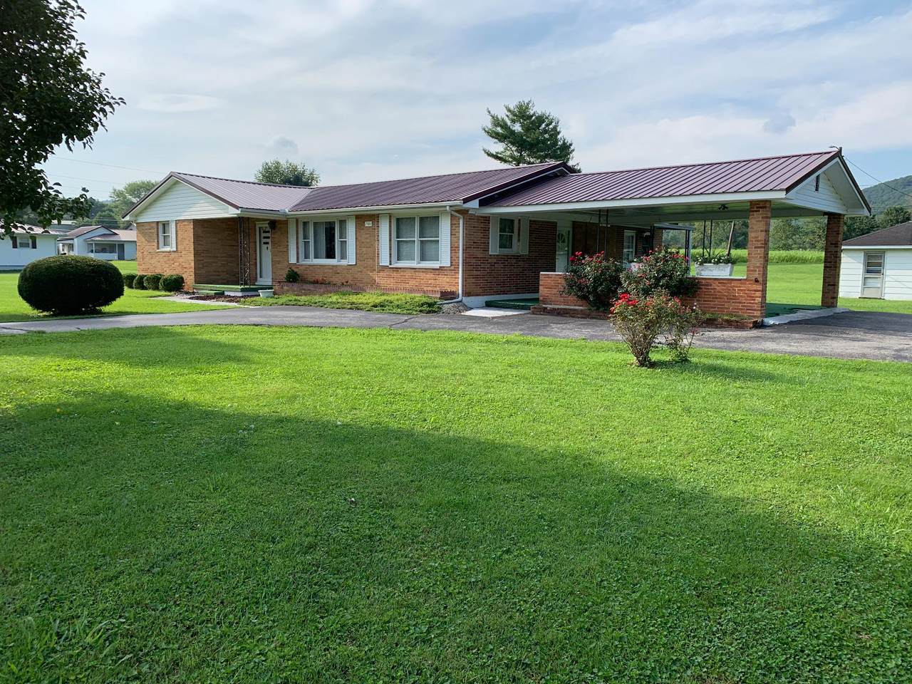 2984 Clarksburg Road - Photo 1