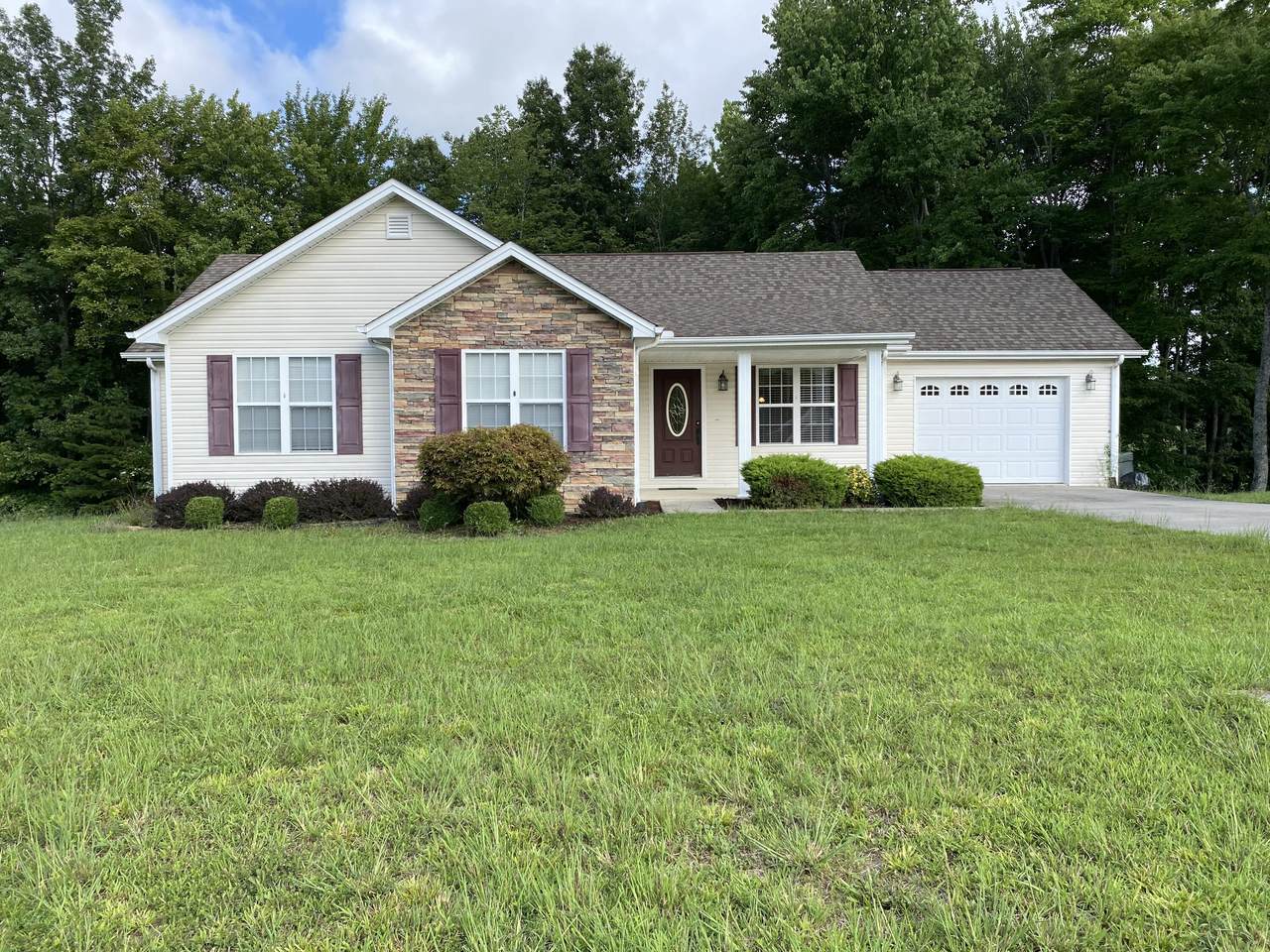 62 Deermont Drive - Photo 1