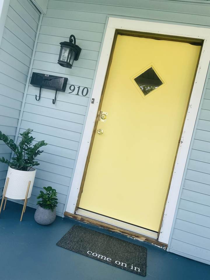 910 Byars Avenue - Photo 1