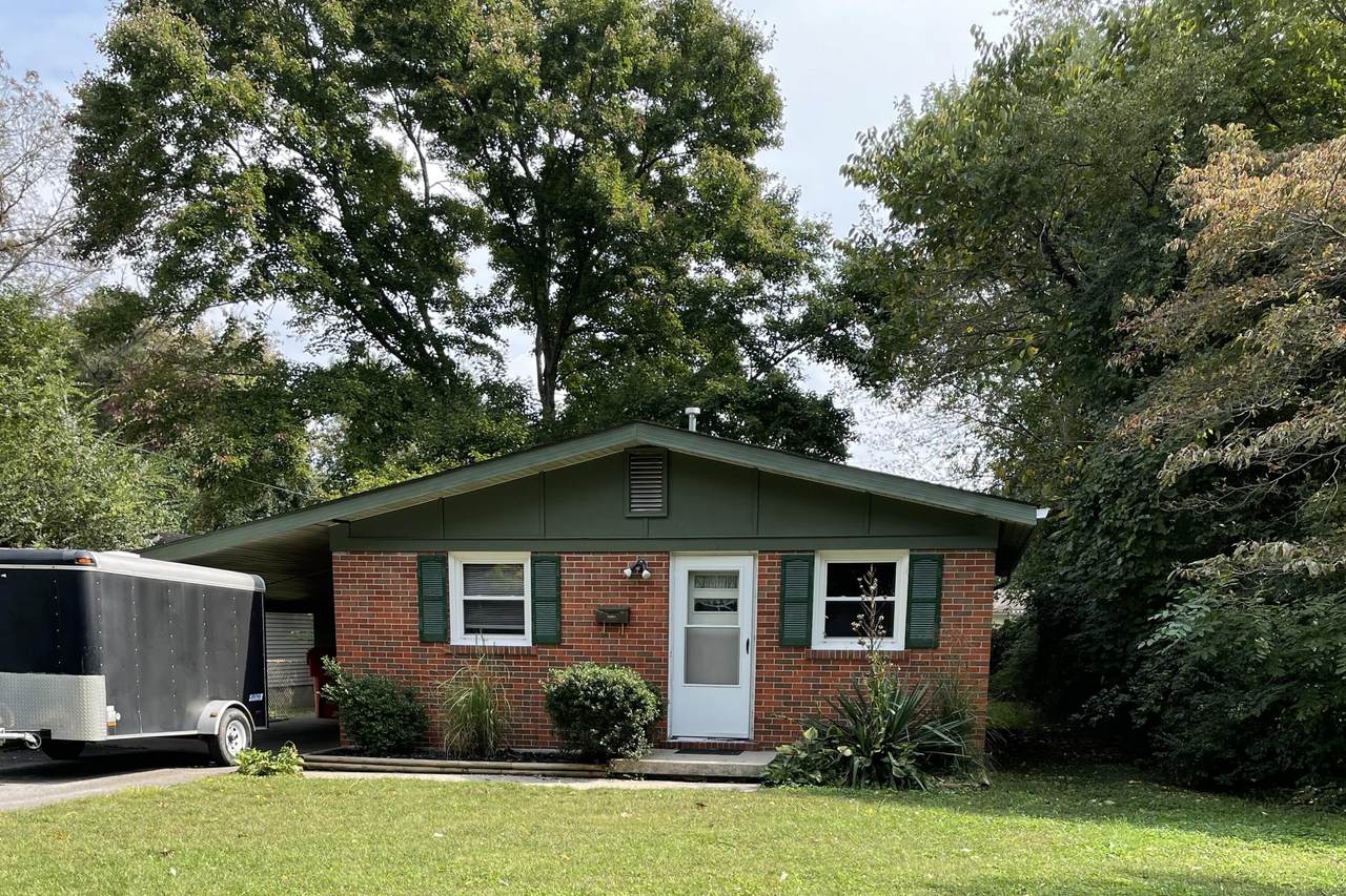 105 Bluebird Avenue - Photo 1