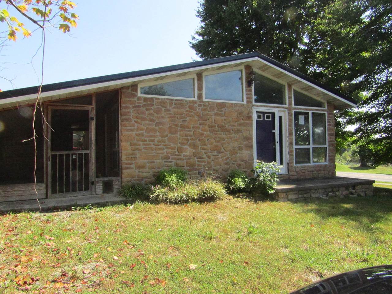 197 Pinehurst Circle - Photo 1