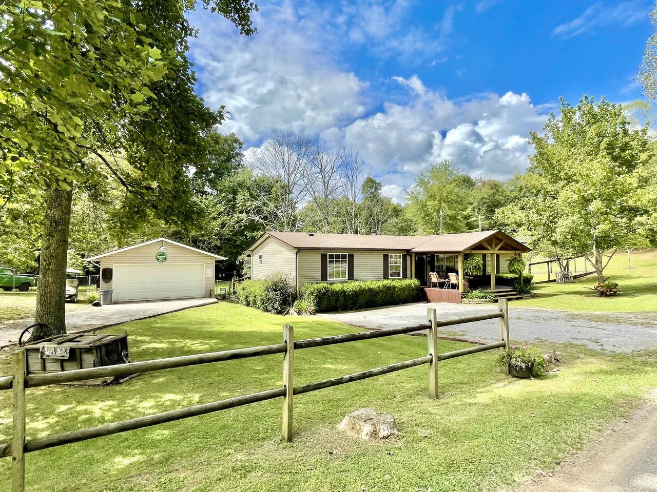 3221 Dixie Bend Road - Photo 1