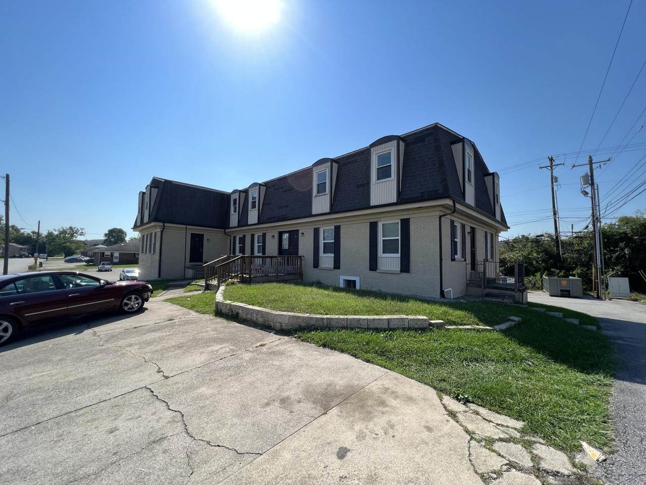 221 Porter Drive - Photo 1