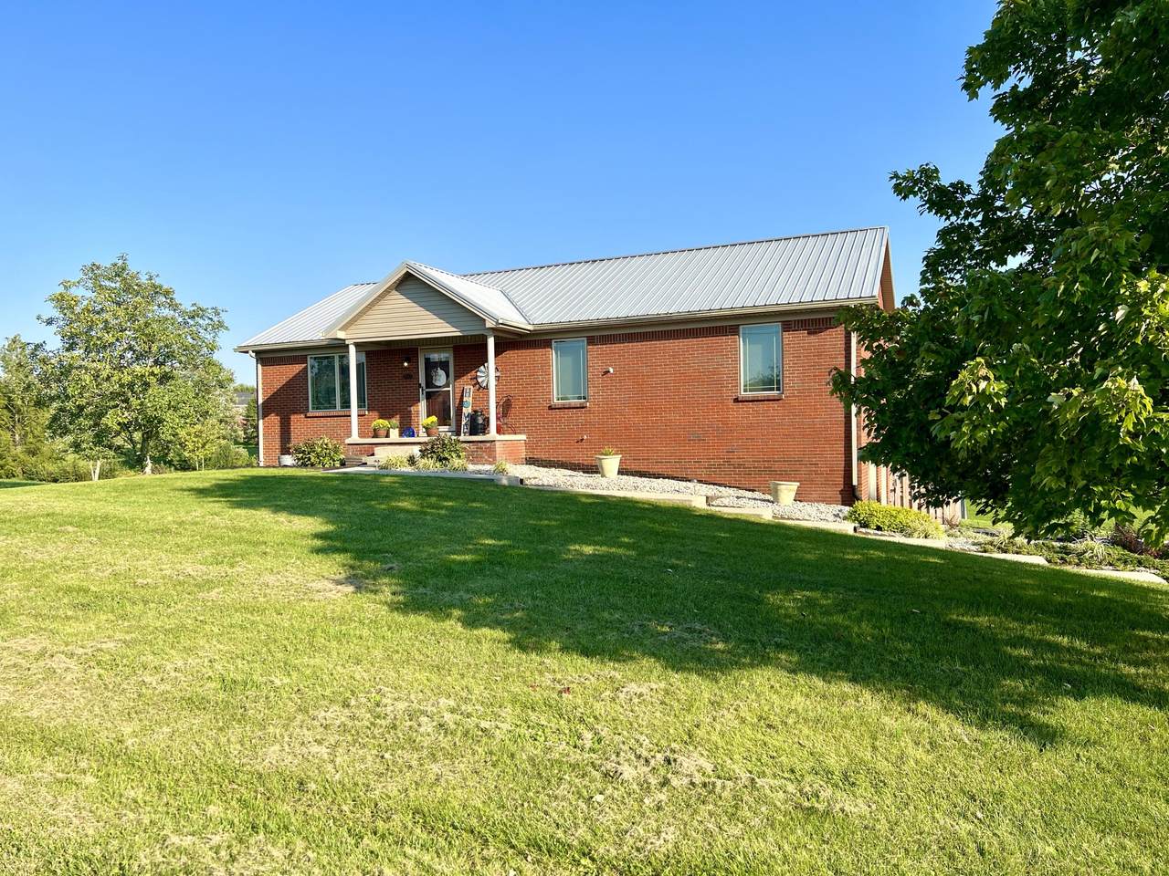 1025 Echo Valley Drive - Photo 1