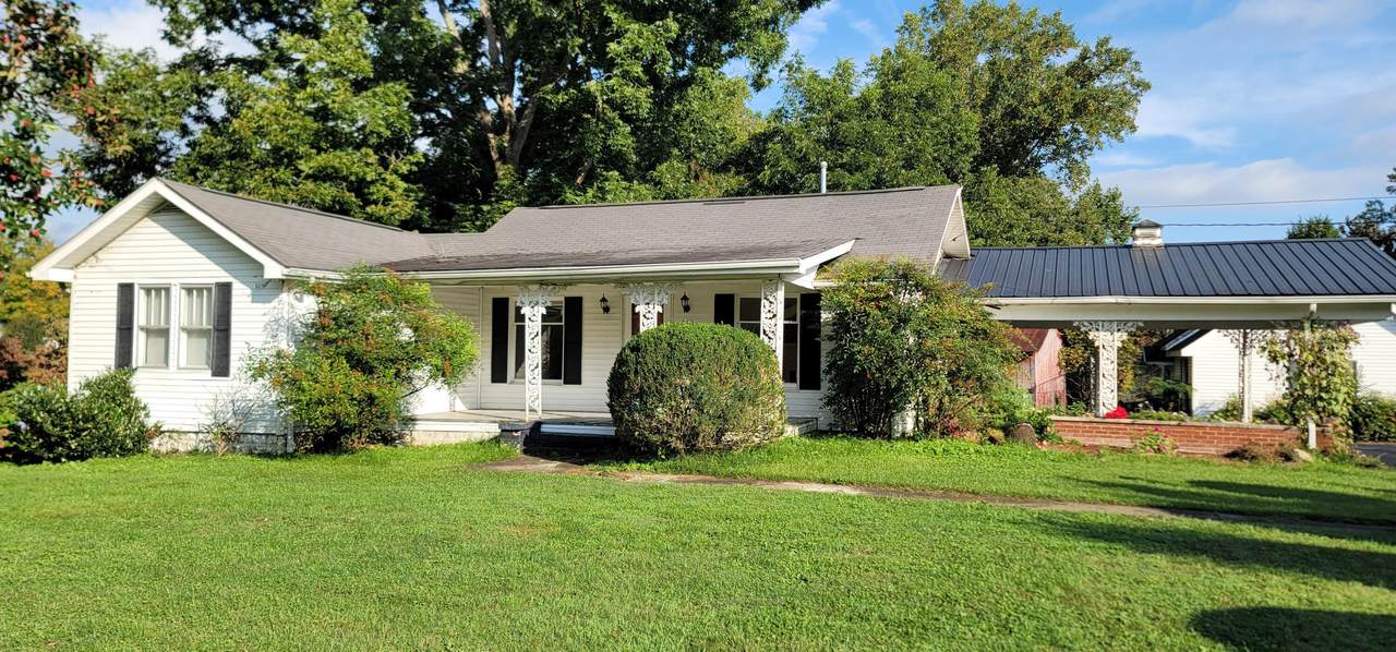 318 Highland Park Drive - Photo 1