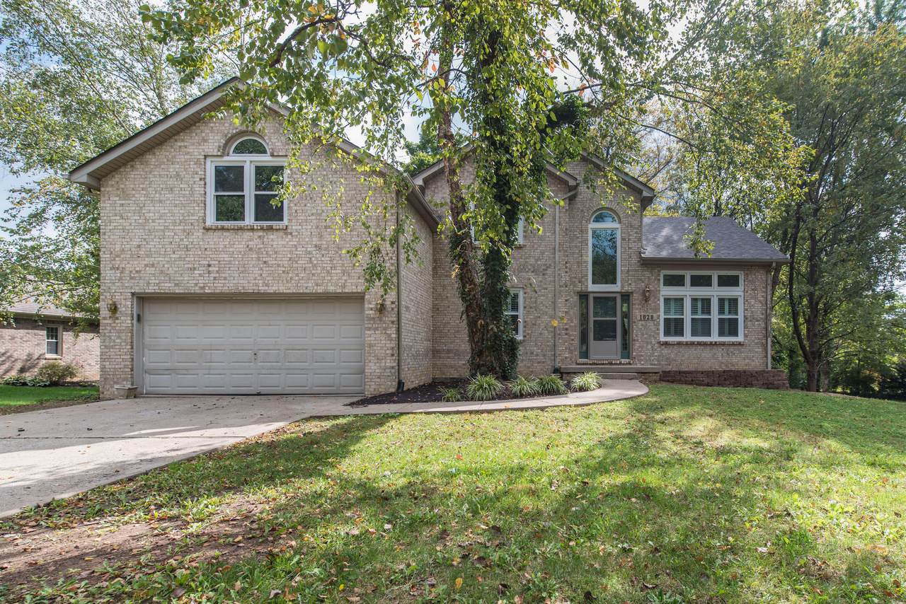 1028 Autumn Ridge Drive - Photo 1