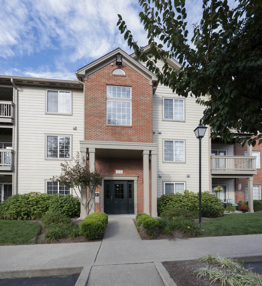 600 Vincent Way - Photo 1