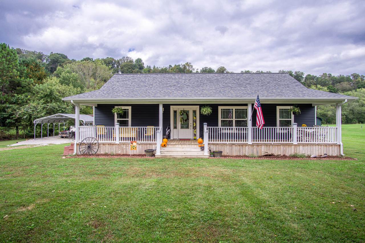 100 Village Circle Drive - Photo 1