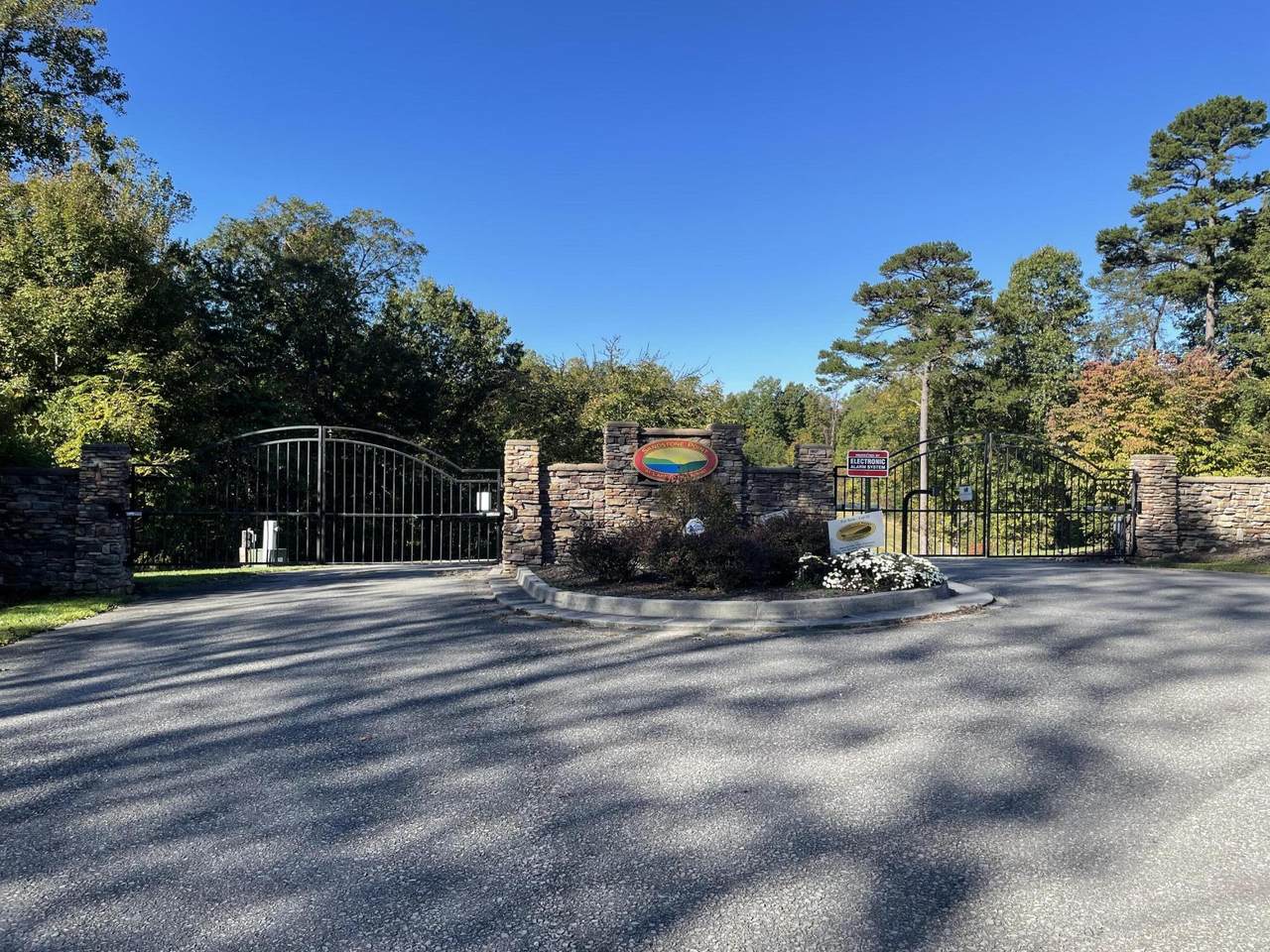 22 Sandstone Point Trail - Photo 1