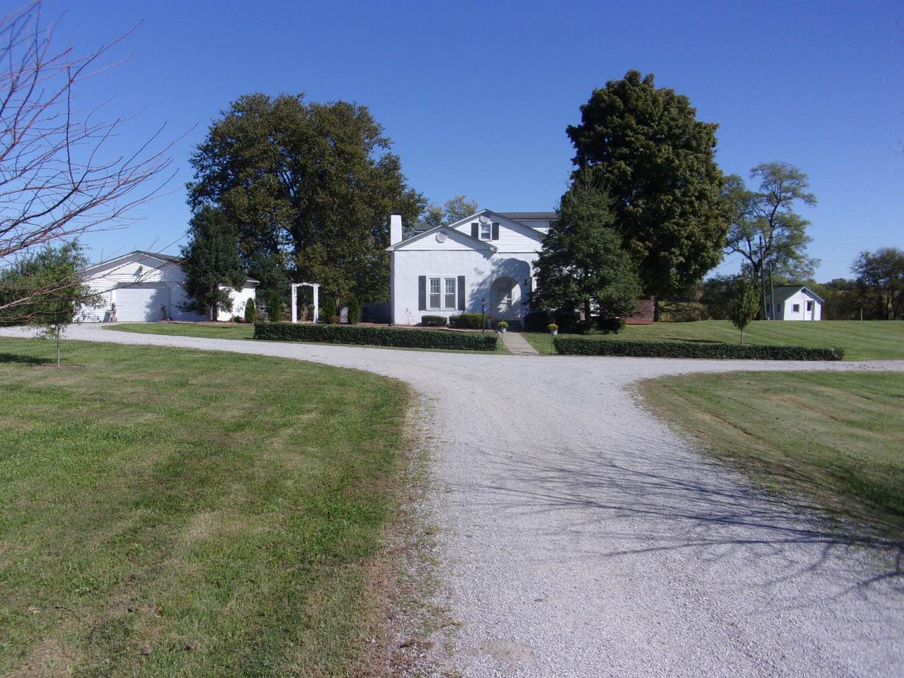 1750 Lawrenceburg Road - Photo 1