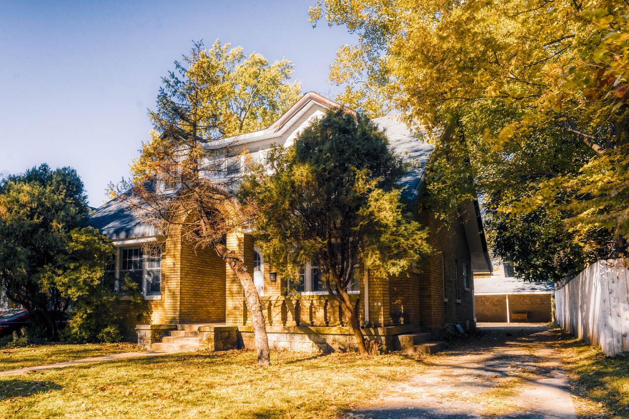 205 Sycamore Road - Photo 1