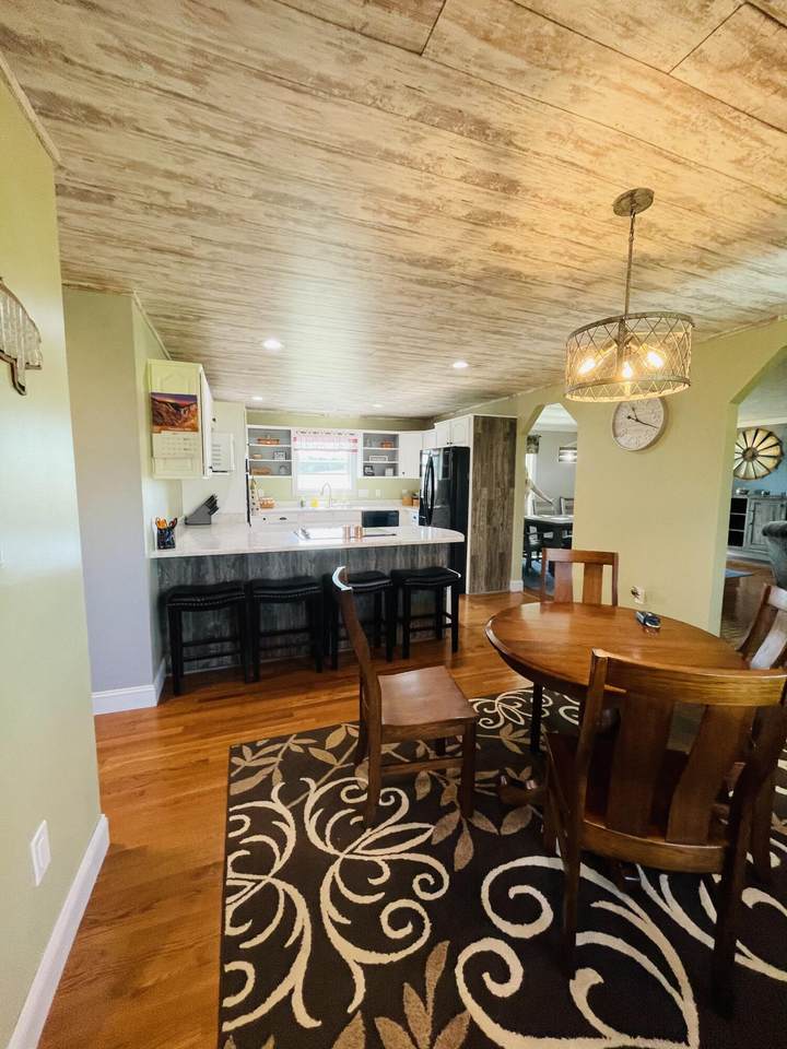 85 Laranda Court - Photo 1