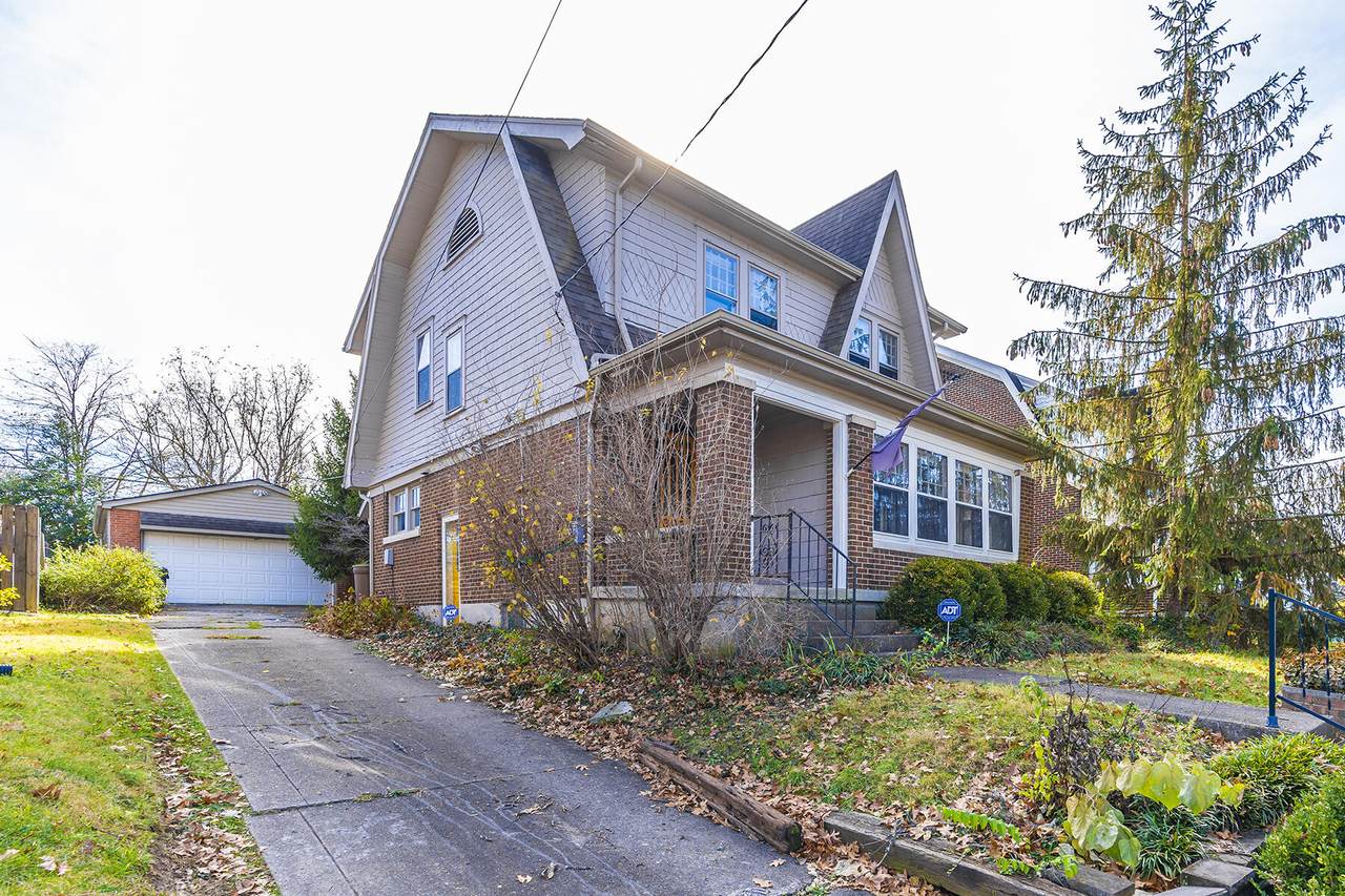 808 Oak Hill Drive - Photo 1