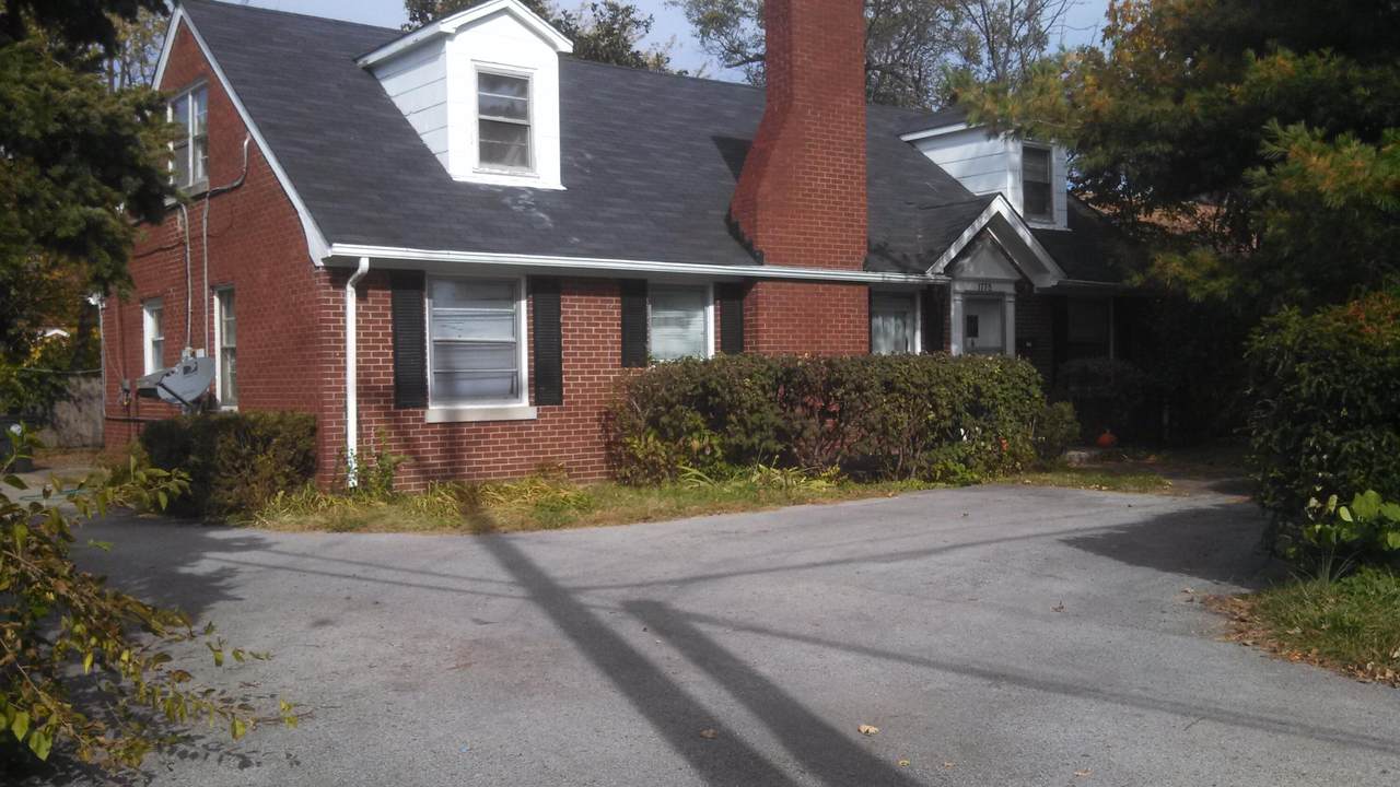 1775 Harrodsburg Road - Photo 1
