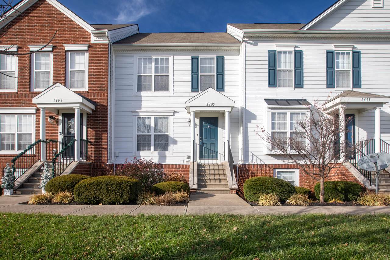2495 Aristocracy Circle - Photo 1