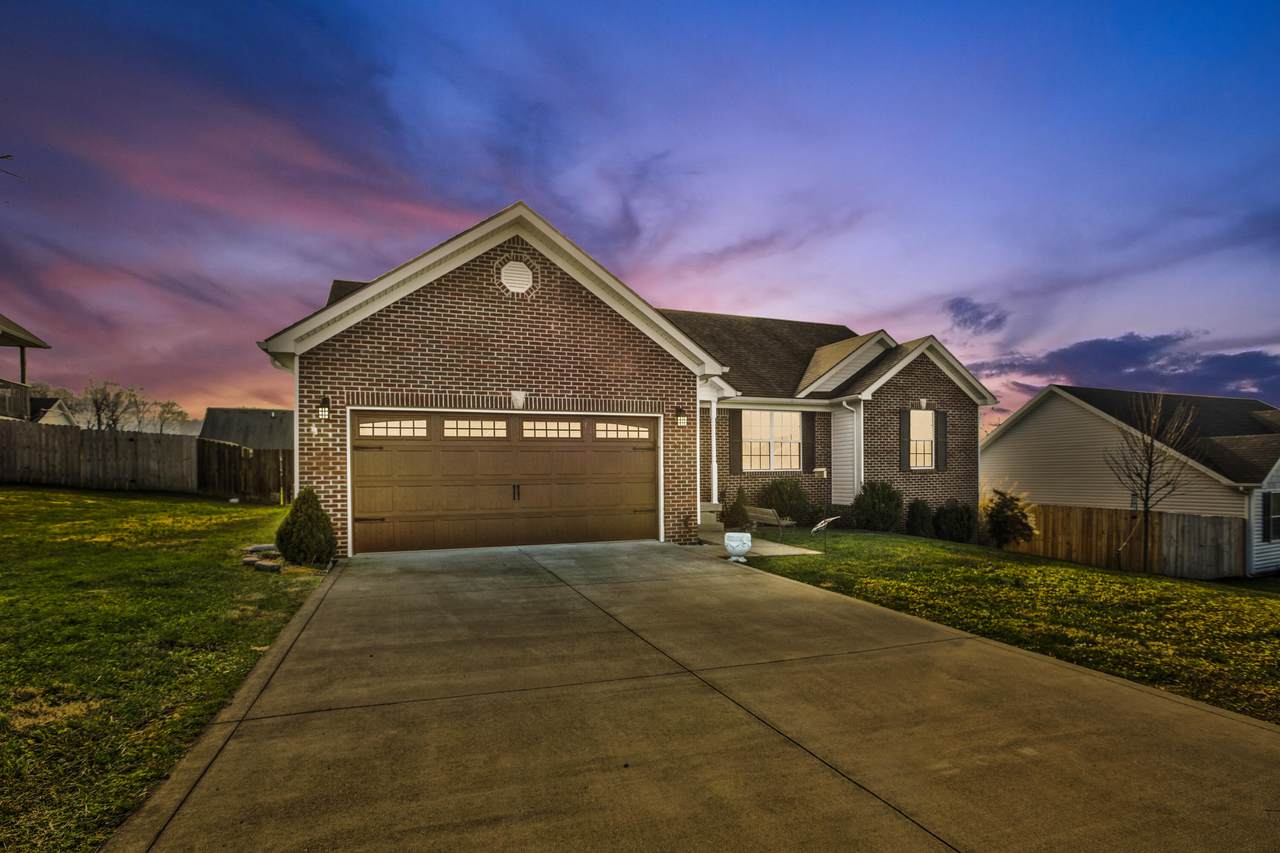 113 Oak View Drive - Photo 1