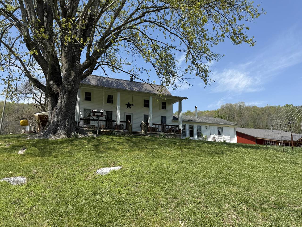https://bt-photos.global.ssl.fastly.net/lexington/1280_boomver_1_20250728135358214075000000-2.jpg