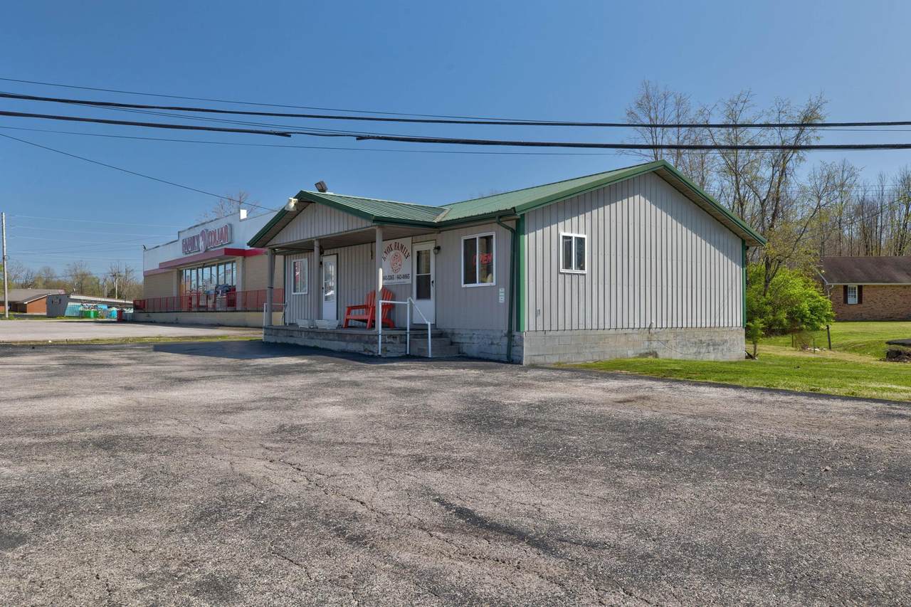 5657 Main Street - Photo 1