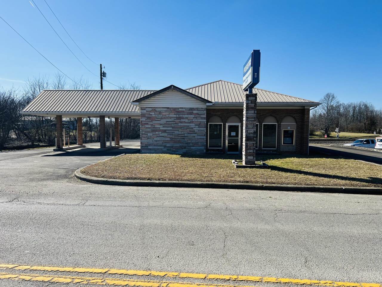 6268 Ky 1651 Highway - Photo 1