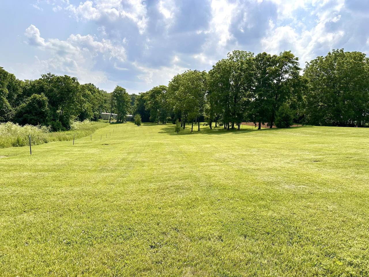https://bt-photos.global.ssl.fastly.net/lexington/1280_boomver_1_20250730181417095277000000-2.jpg