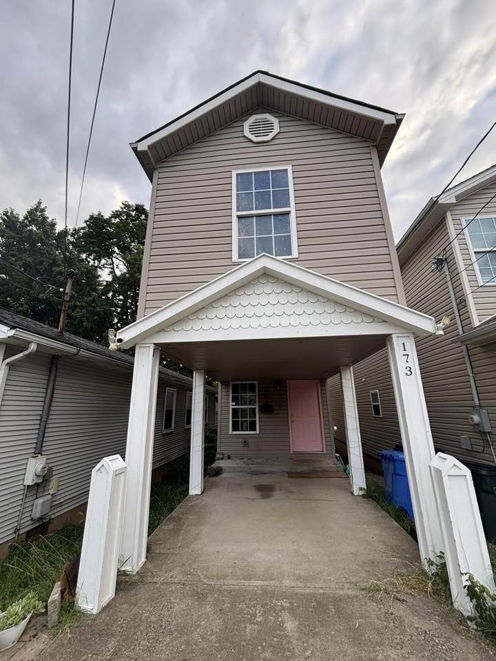 173 Montmullin Street - Photo 1