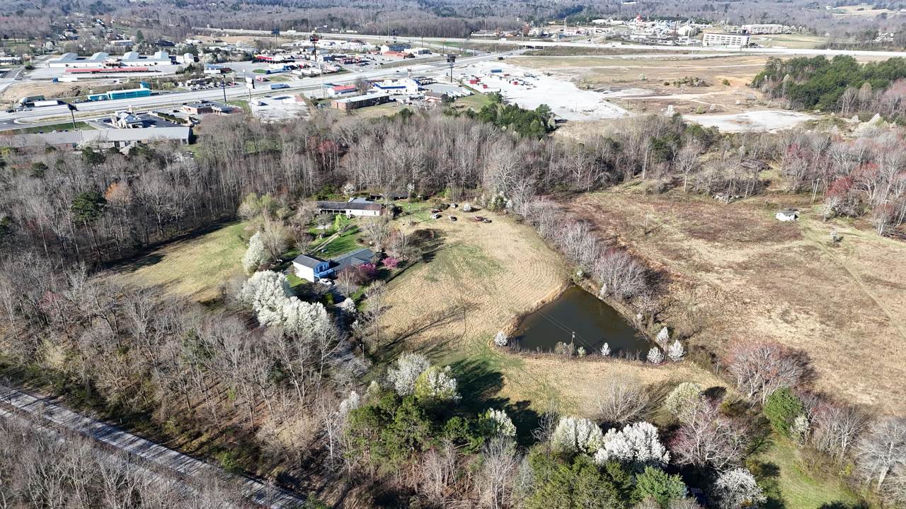 2792 Highway 1223 - Photo 1