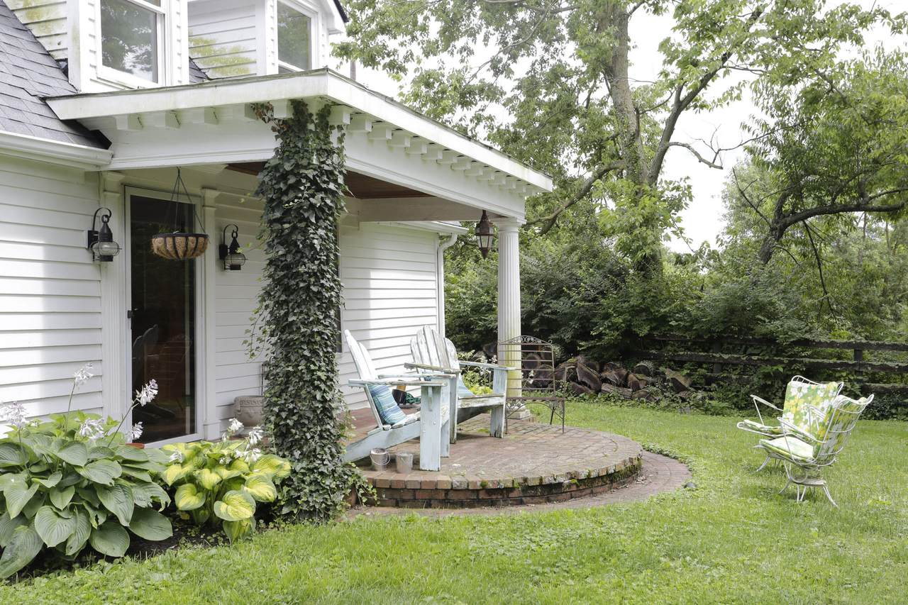 https://bt-photos.global.ssl.fastly.net/lexington/1280_boomver_1_20250821030049370178000000-2.jpg