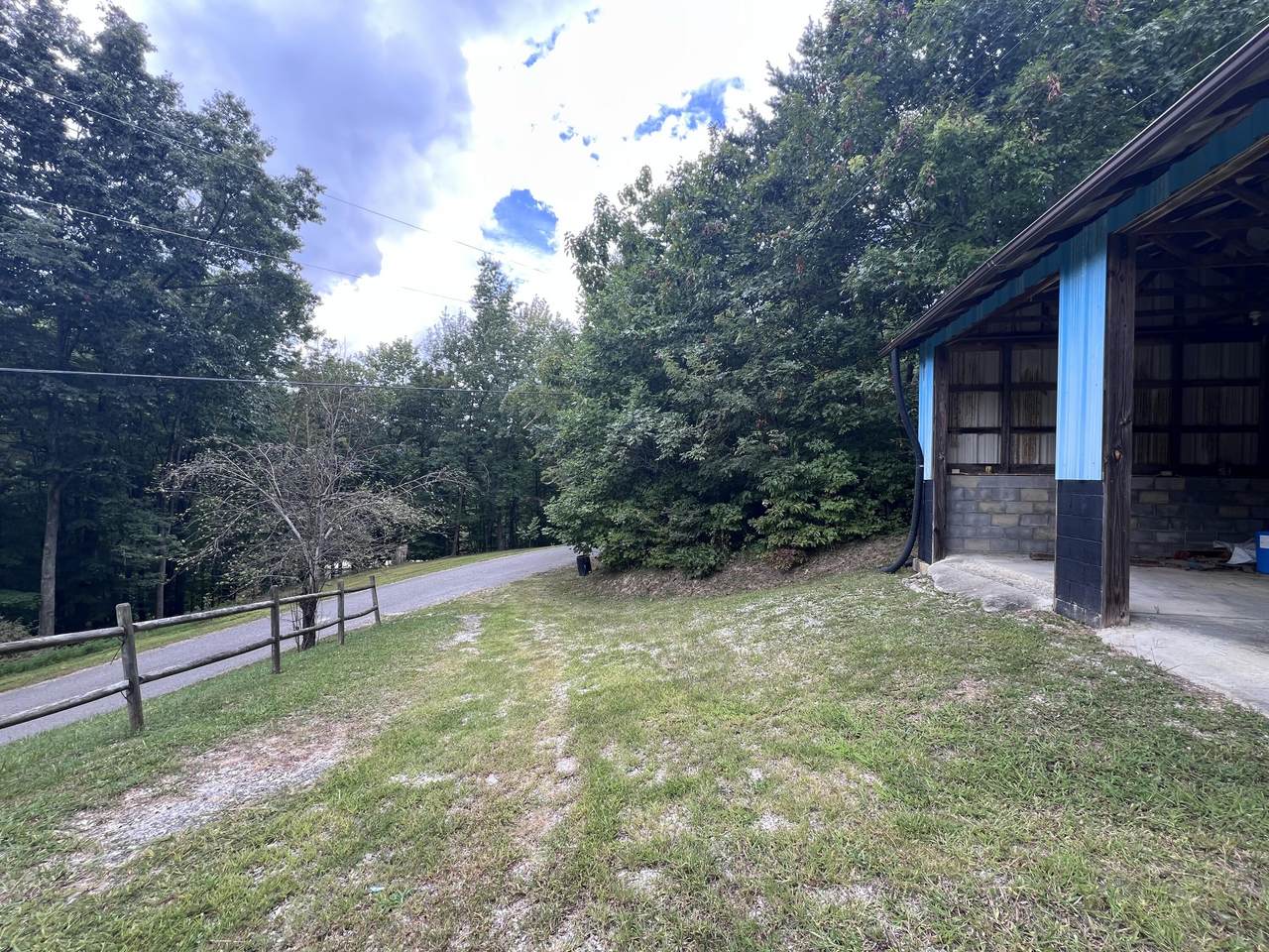 https://bt-photos.global.ssl.fastly.net/lexington/1280_boomver_1_20250903192837306025000000-2.jpg