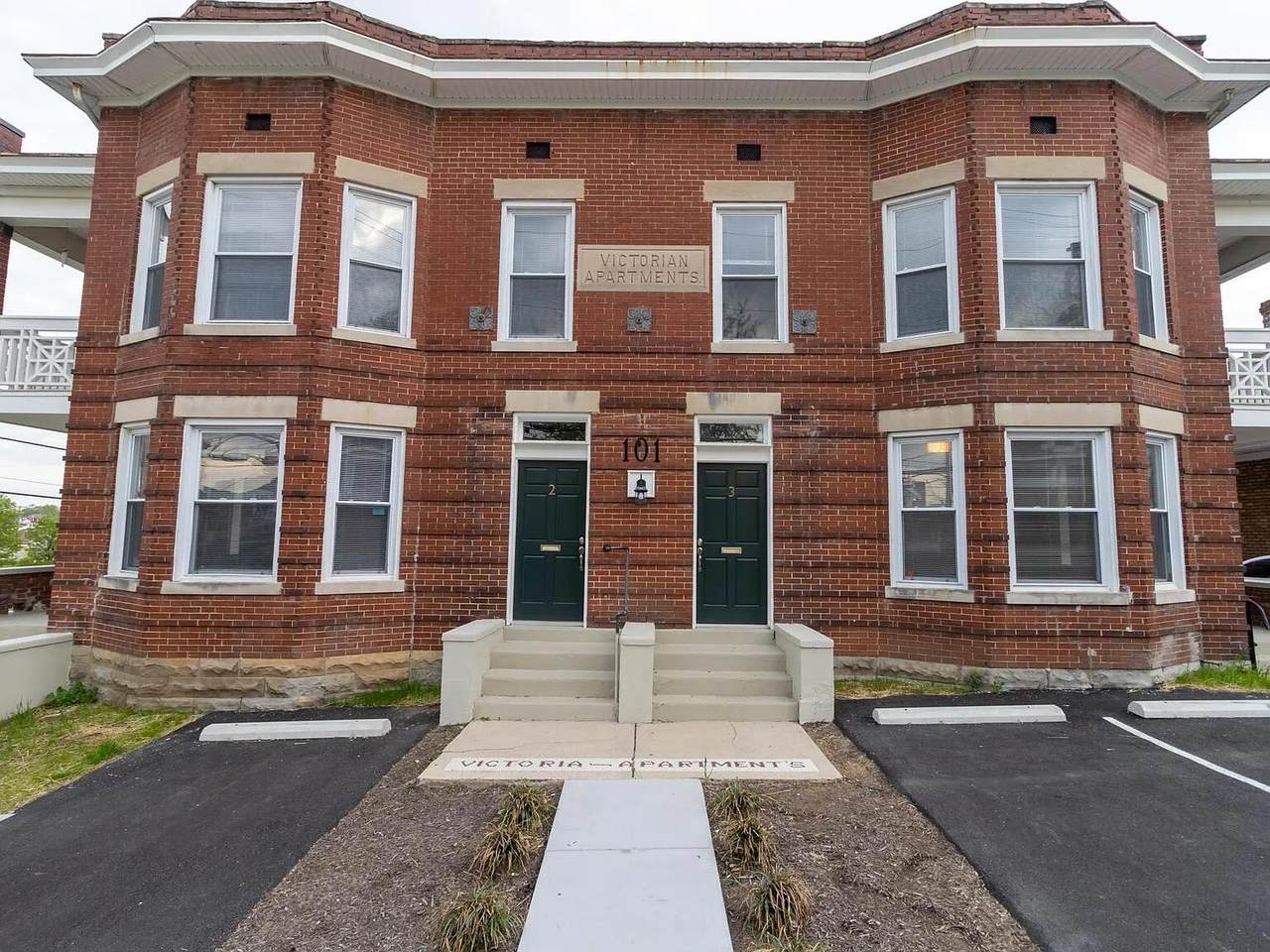 101 Burns Avenue - Photo 1