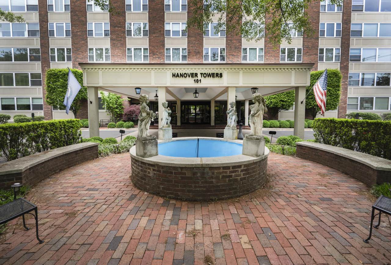 101 Hanover Avenue - Photo 1