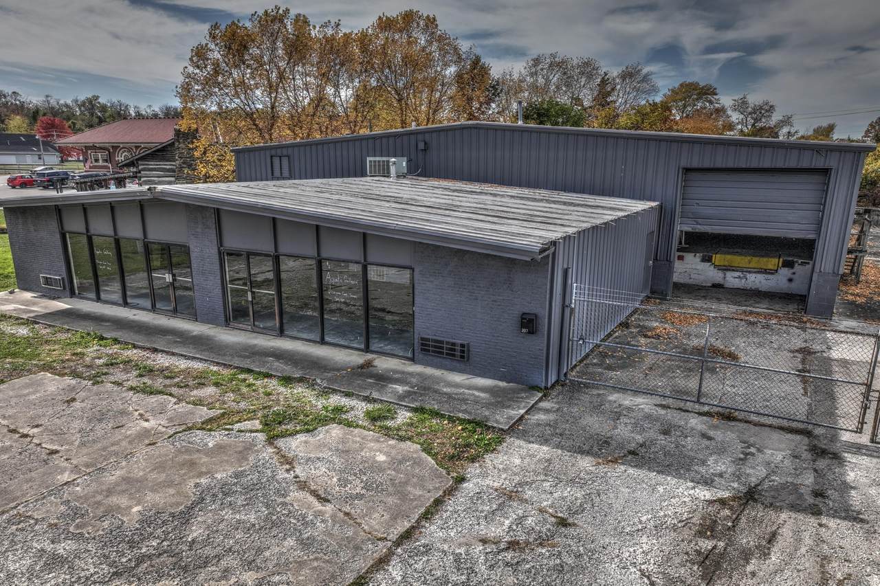 207 Broadway Street - Photo 1