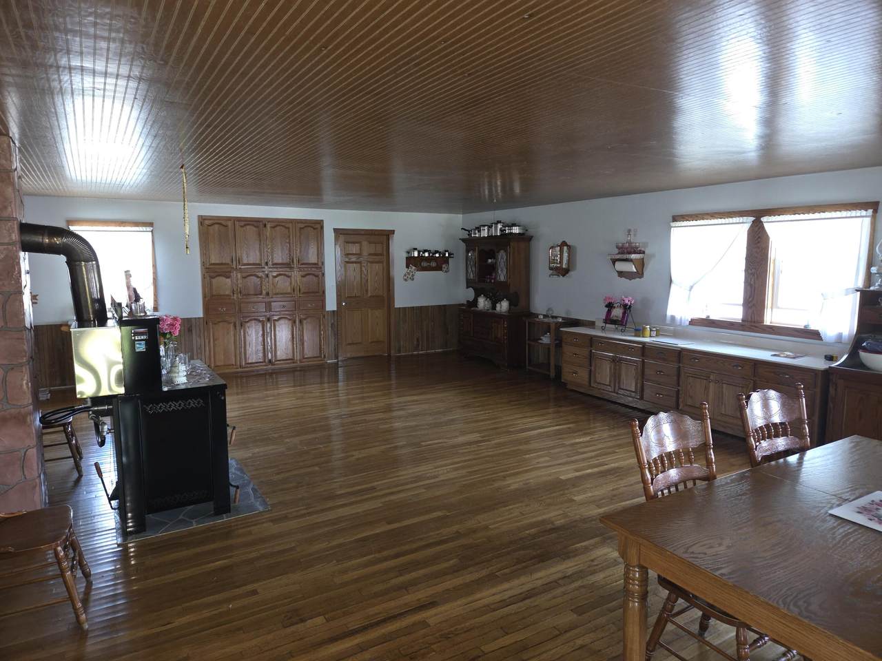 https://bt-photos.global.ssl.fastly.net/lexington/1280_boomver_1_20251120210546245833000000-2.jpg